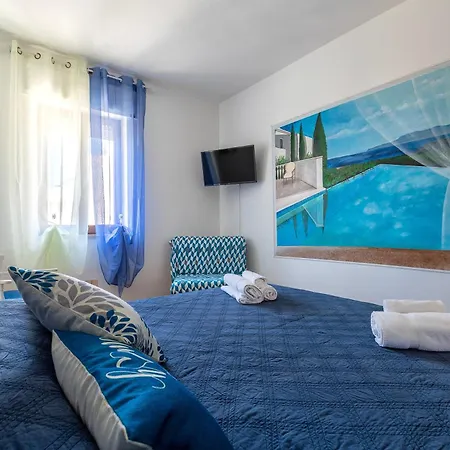 Marina Di Apartamento *